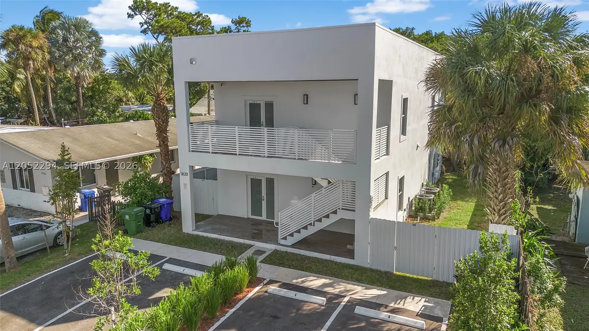 1820 SW 9th St, Fort Lauderdale, FL 33312 - #1