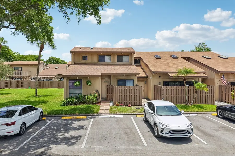 2112 SW 81st Way, Davie, FL 33324 - #2