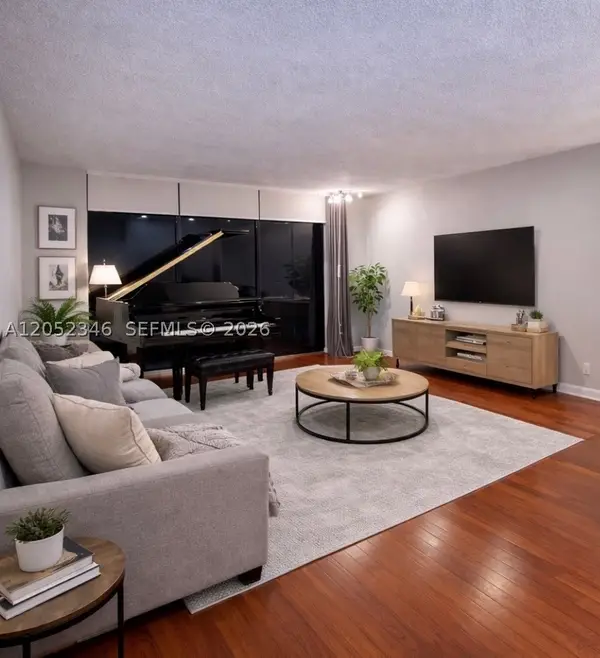 911 E Ponce De Leon Blvd #403, Coral Gables, FL 33134