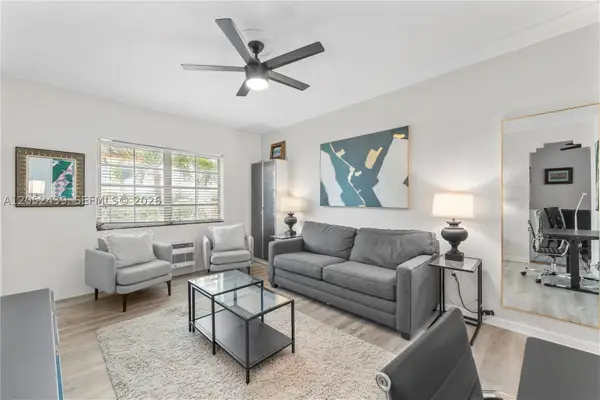 819 Meridian Ave #5, Miami Beach, FL 33139