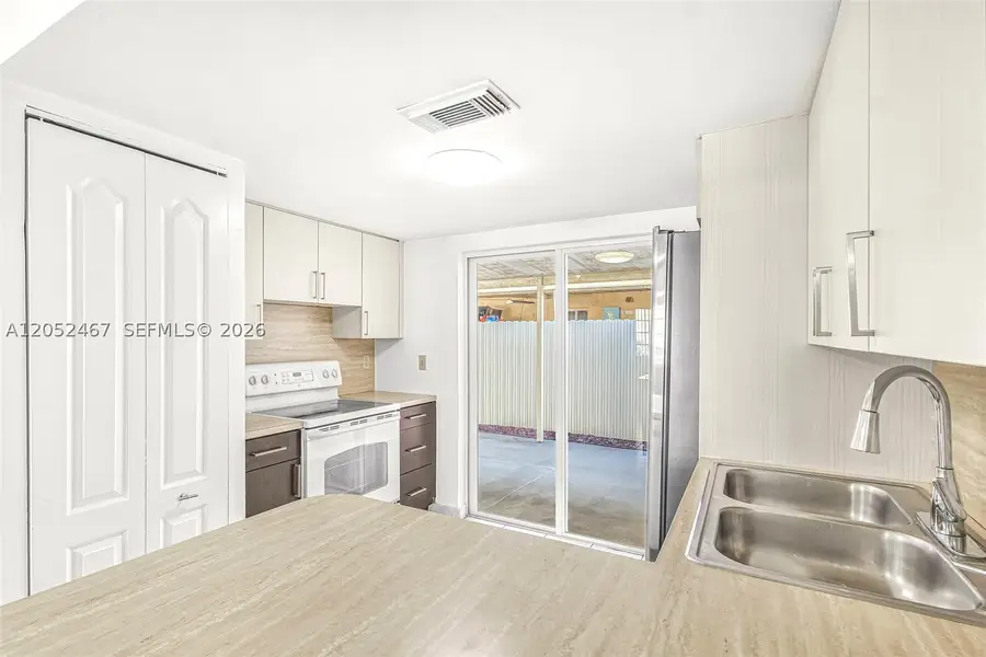 2228 W 74th St #102-13, Hialeah, FL 33016 - #3
