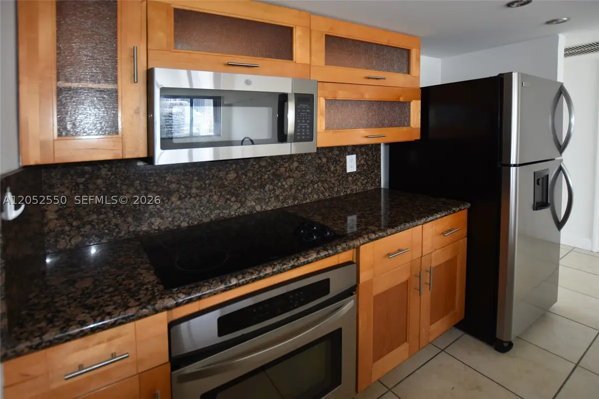 540 Brickell Key Dr #1511, Miami, FL 33131 - #1