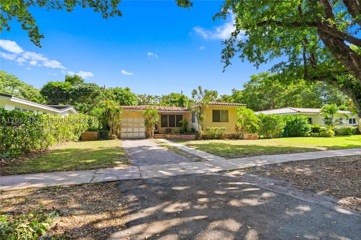 1505 Zoreta Ave, Coral Gables, FL 33146 - #1