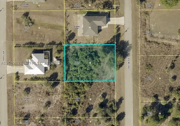 1264 Bacon Ave, Fort Myers, FL 33913