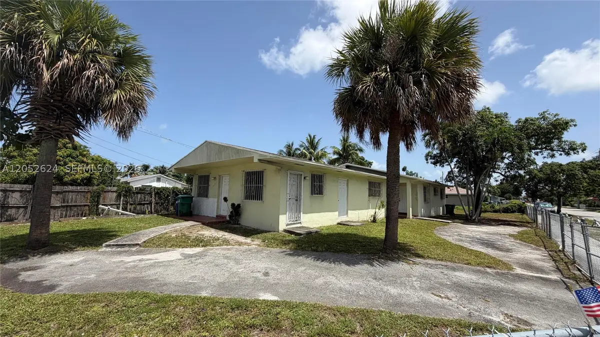 10841 NW 8th Ave, Miami, FL 33168 - #1