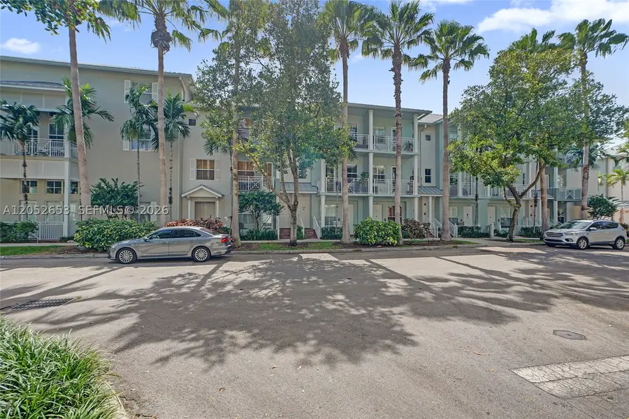 417 SW 13th Ter #417, Fort Lauderdale, FL 33312 - #3
