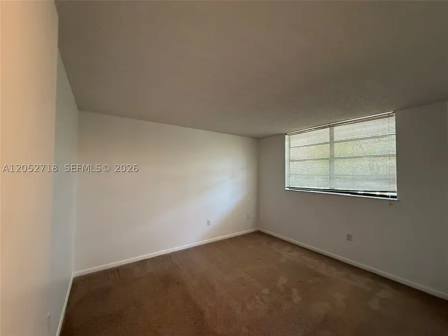 1000 Colony Point Cir, Pembroke Pines, FL 33026 - #3