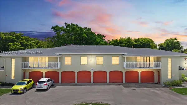 5850 NW 57th Ave #7, Tamarac, FL 33319