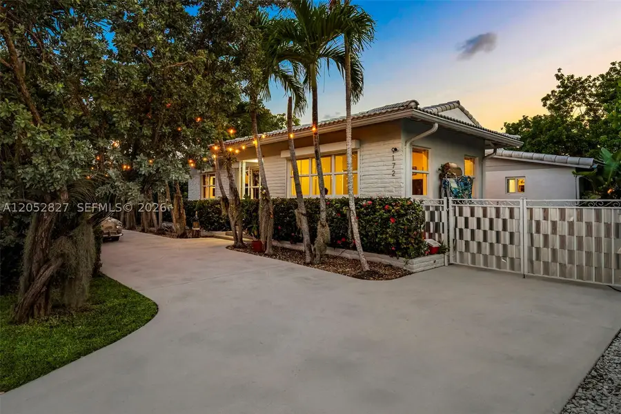 9172 Carlyle Ave, Surfside, FL 33154 - #3