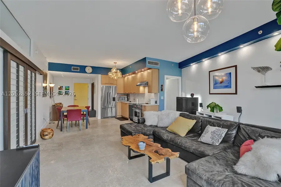 2001 Meridian Ave #308, Miami Beach, FL 33139 - #2