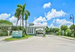 5333 NW 18th St #3A, Lauderhill, FL 33313