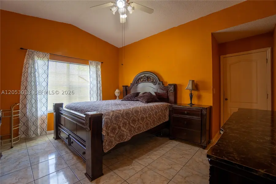 940 NE 212th Ter #940-01, Miami, FL 33179 - #3