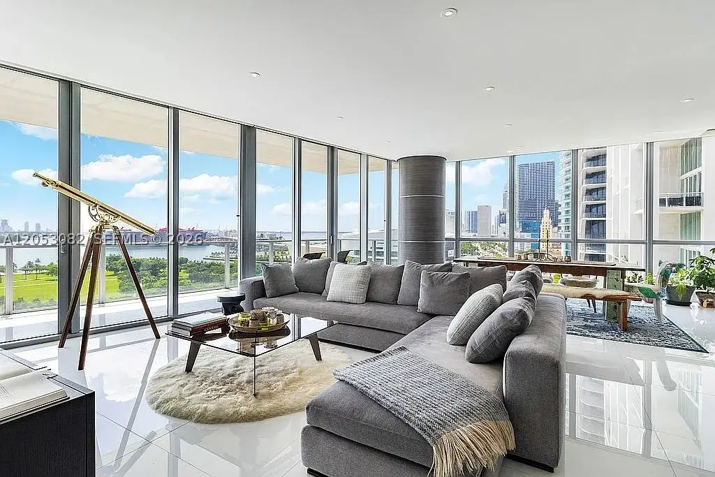 1100 Biscayne Blvd #1501, Miami, FL 33132 - #1