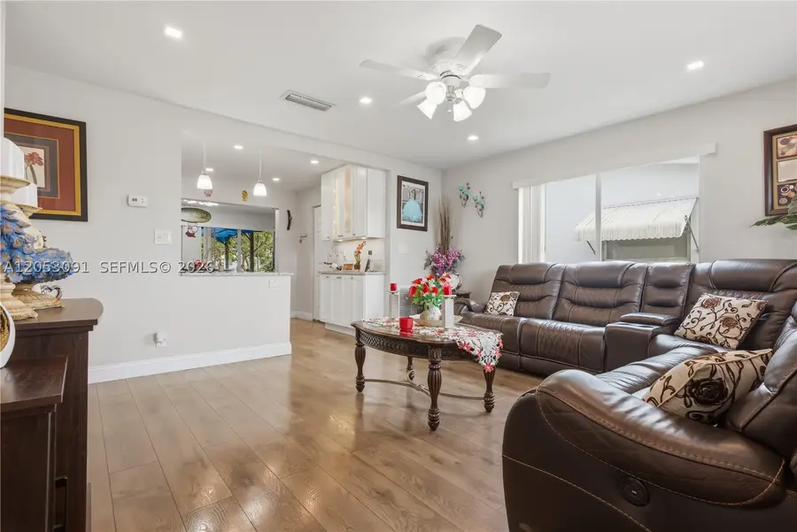 1465 NW 68th Ter, Margate, FL 33063 - #3
