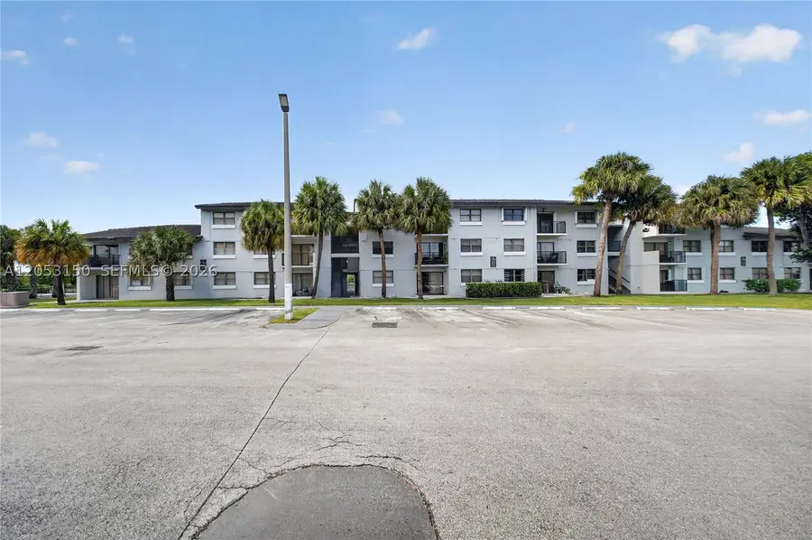 7195 NW 179th St #109, Hialeah, FL 33015 - #2