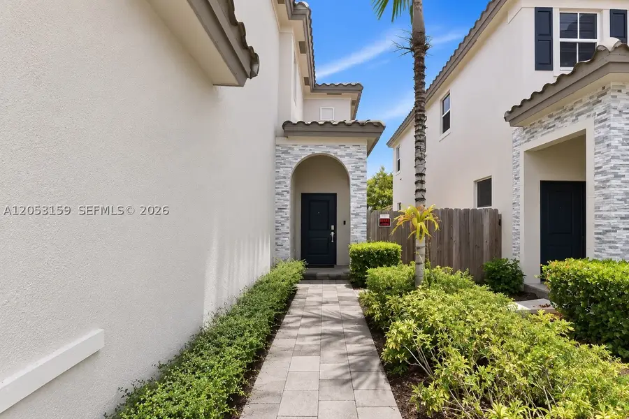 1367 SE 26th Ter, Homestead, FL 33035 - #3