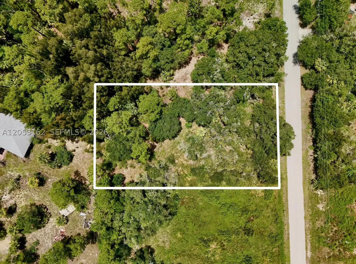 1210 Mcarthur Ave, Lehigh Acres, FL 33972 - #1