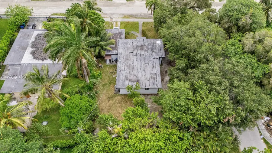 106 NW 84th St, Miami, FL 33150 - #2