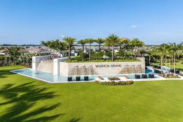 9801 Spruce Woods Dr, Boynton Beach, FL 33473 - #1