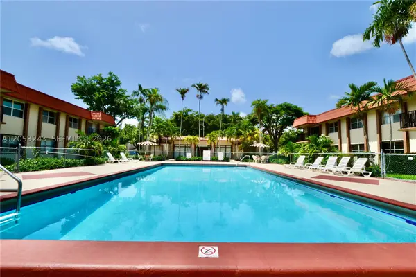 10447 SW 108th Ave #270, Miami, FL 33176