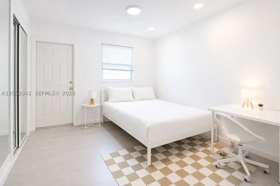 605 SW 14th Ter, Fort Lauderdale, FL 33312 - #2