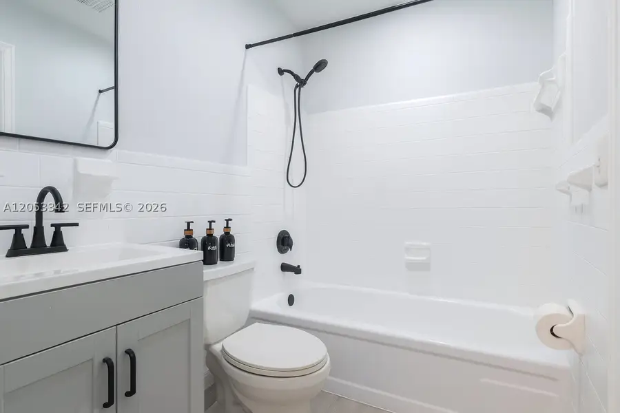 605 SW 14th Ter, Fort Lauderdale, FL 33312 - #3