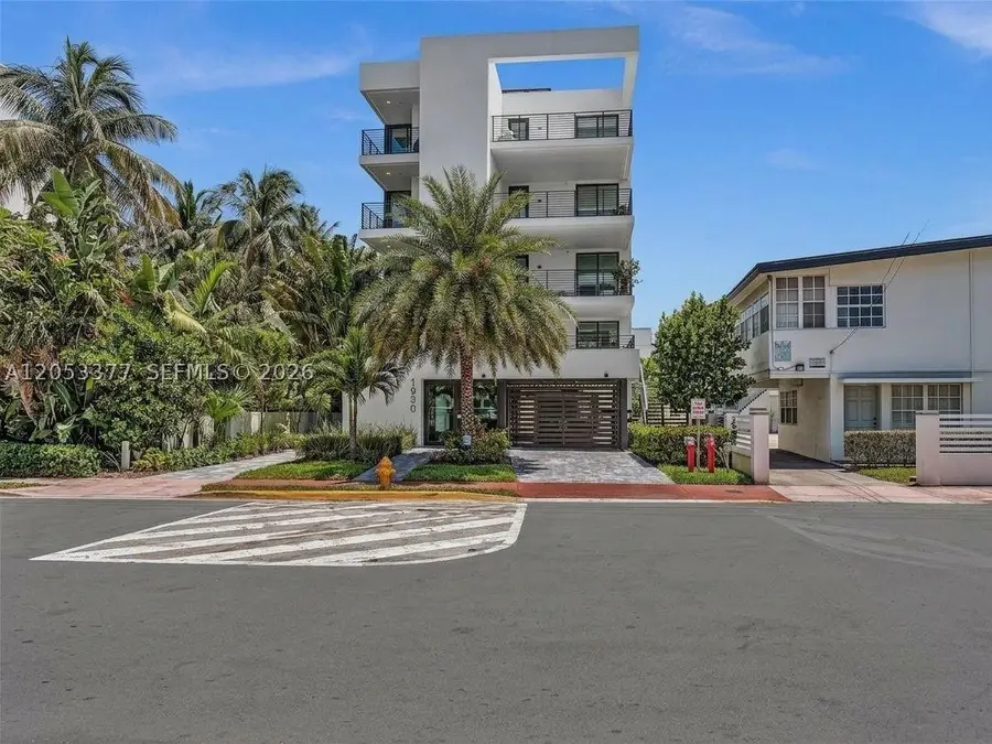 1930 Bay Dr #PH 2, Miami Beach, FL 33141 - #3