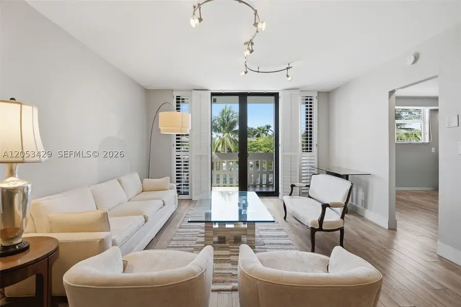 90 Edgewater Dr #225, Coral Gables, FL 33133 - #3