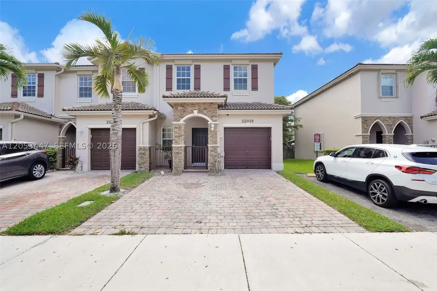 22019 SW 92nd Pl, Cutler Bay, FL 33190 - #3