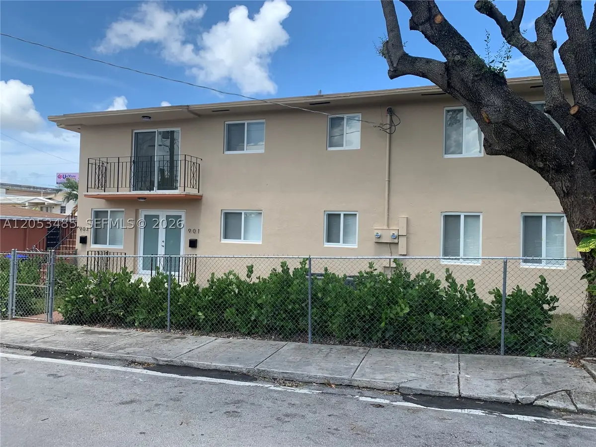 901 NW 22nd Ct, Miami, FL 33125 - #1