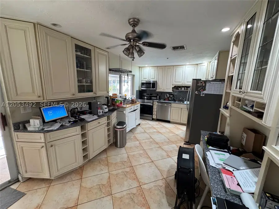 1941 NW 33rd St, Oakland Park, FL 33309 - #2