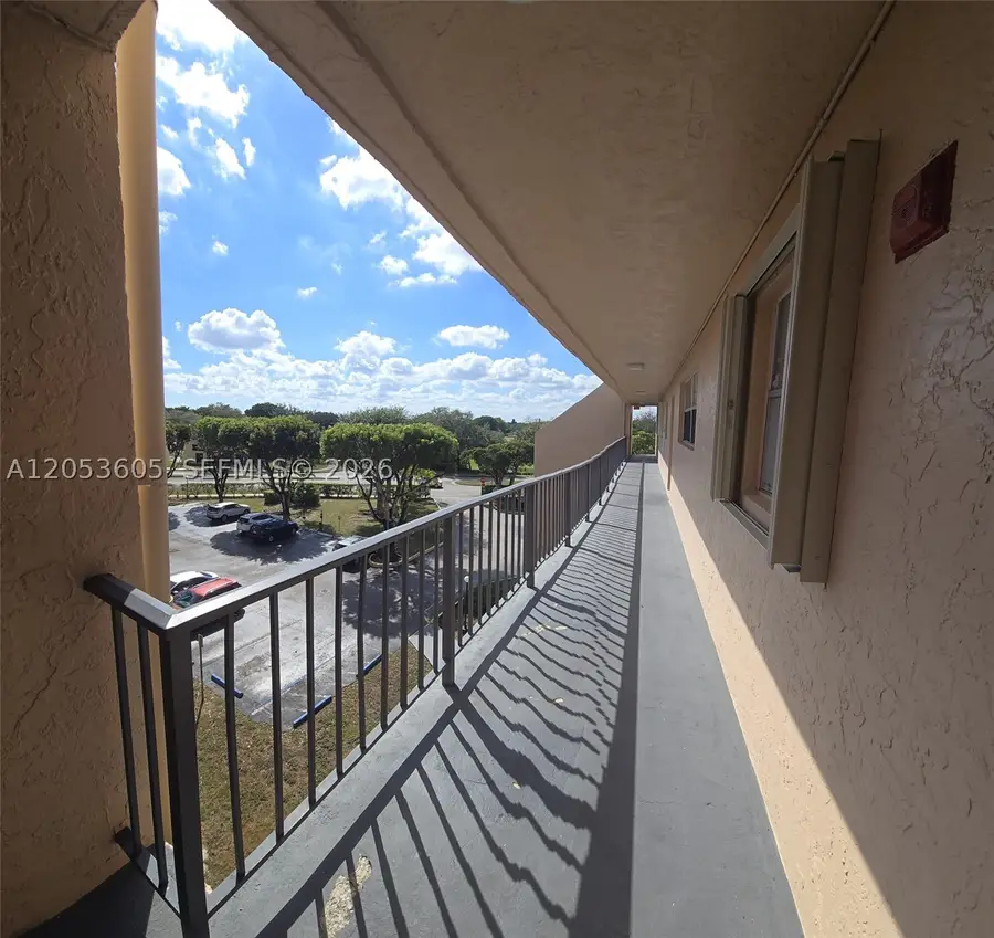 13707 Kendale Lakes Cir #PH11, Miami, FL 33183 - #2