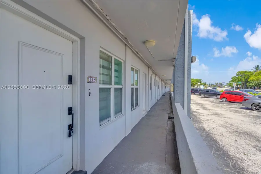 2225 NE 123rd St #102, North Miami, FL 33181 - #2