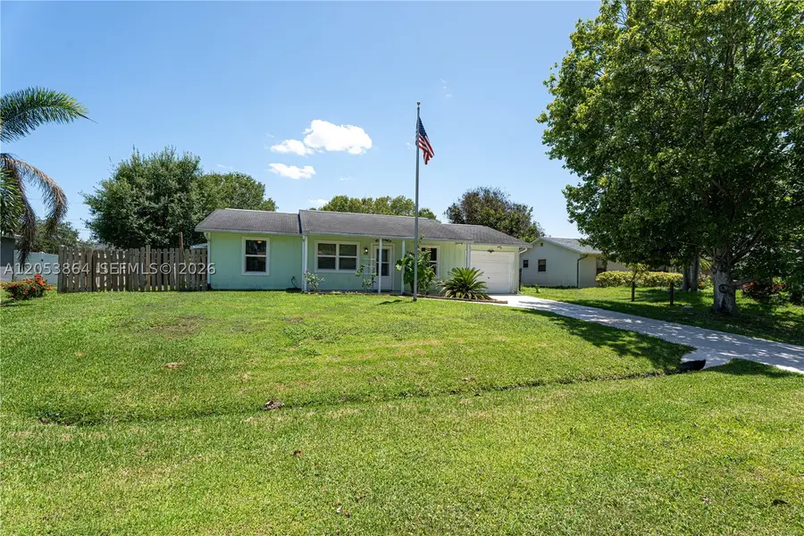 618 SW Ray Ave, Port Saint Lucie, FL 34983 - #2