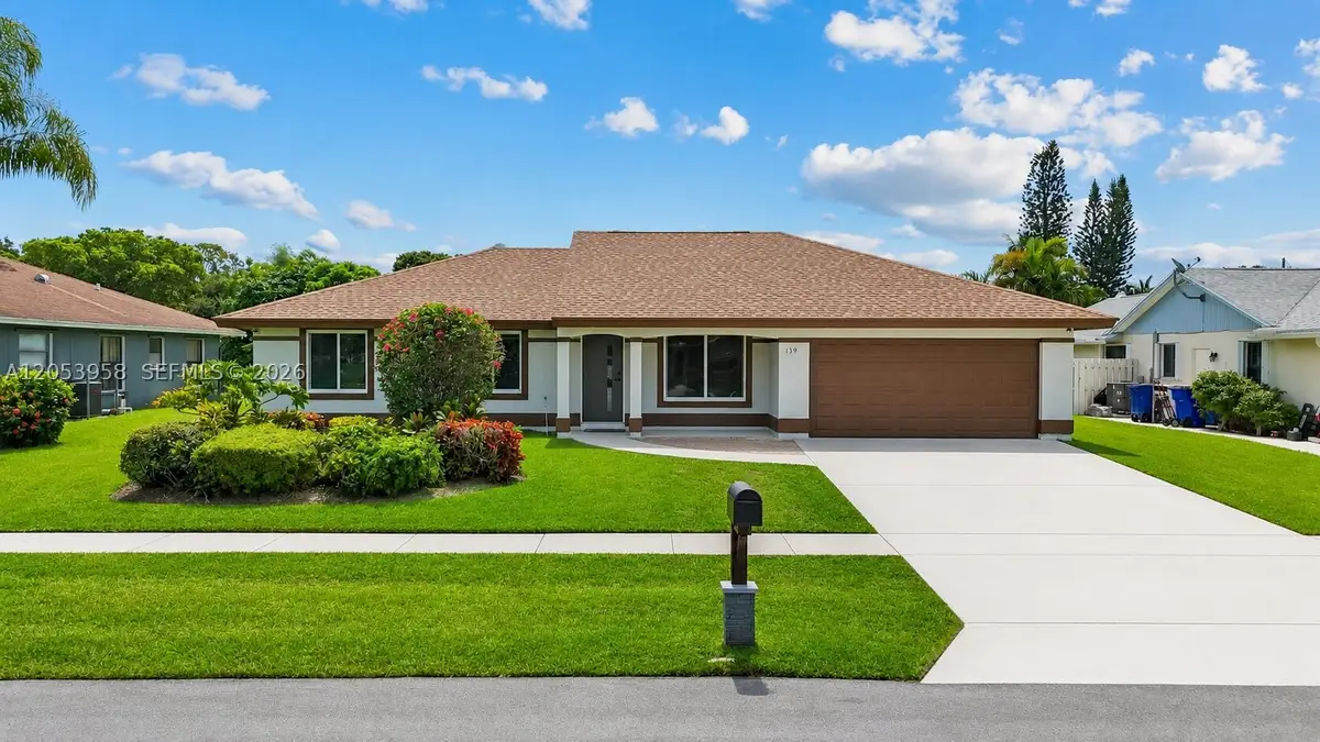 139 Galiano St, Royal Palm Beach, FL 33411 - #1