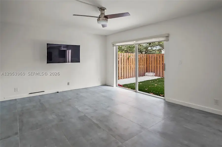 2161 Orange Grove Dr #A-9, Davie, FL 33324 - #3