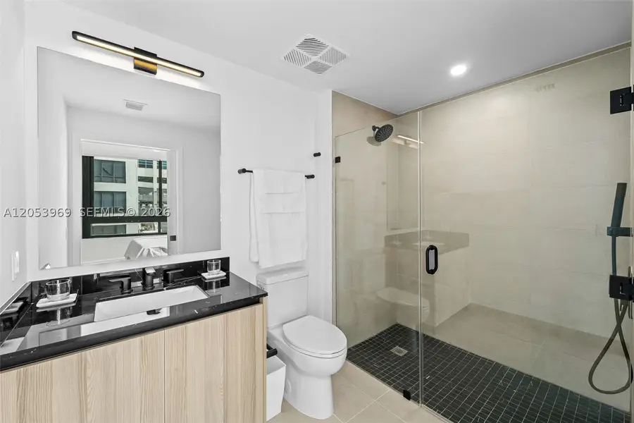 225 N Miami Ave #912, Miami, FL 33128 - #2