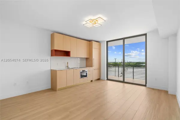 90 NE 32nd St #722, Miami, FL 33137