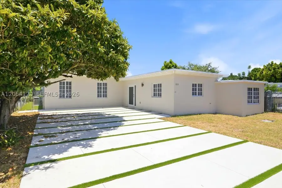 323 NW 104th Ter, Miami, FL 33150 - #2