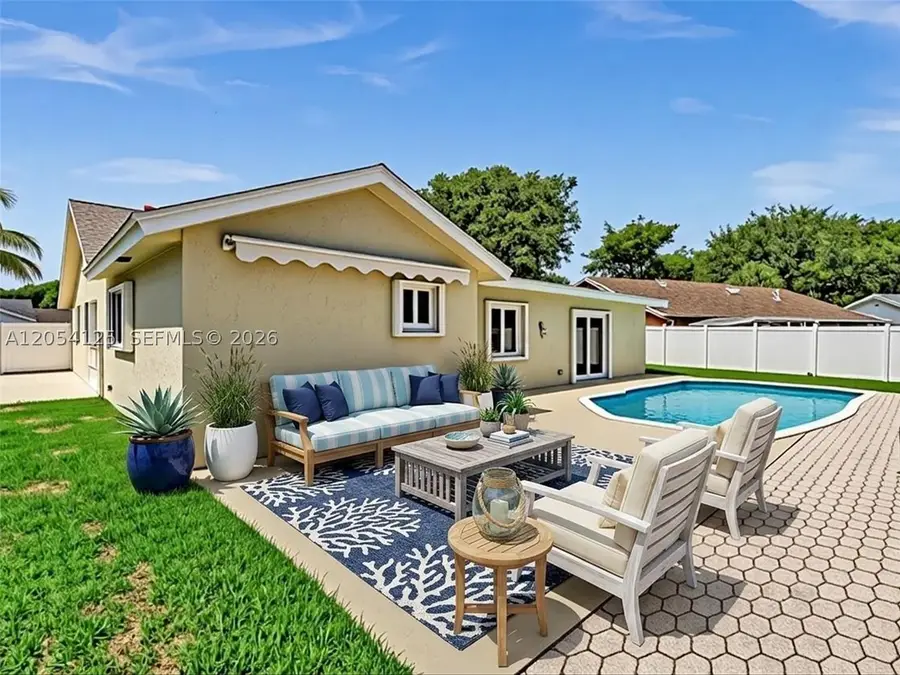 10149 NW 21 St, Pembroke Pines, FL 33026 - #2