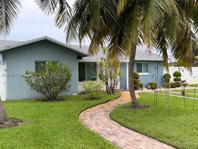 903 NW 6th Ave, Boynton Beach, FL 33426 - #1
