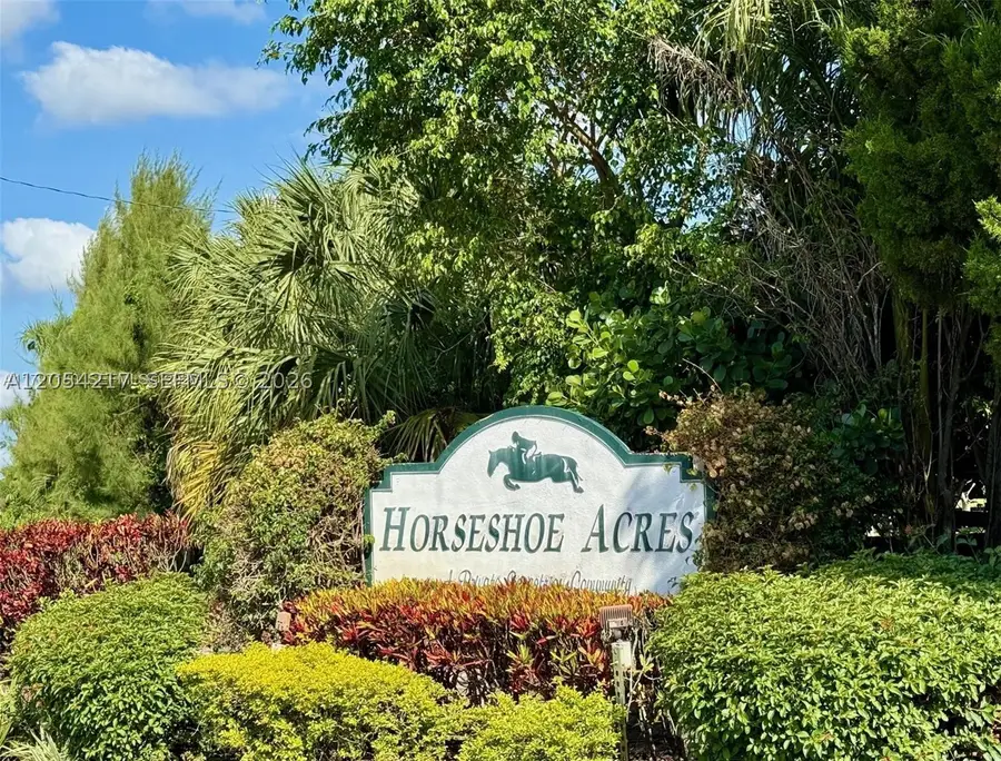 8600 Surrey Ln, Boca Raton, FL 33496 - #2