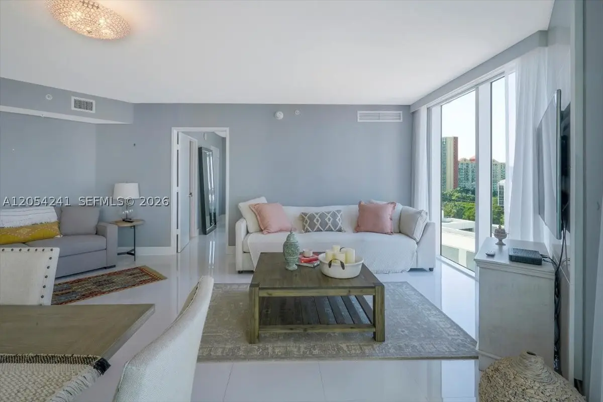 250 Sunny Isles Blvd #3-902, Sunny Isles Beach, FL 33160 - #1