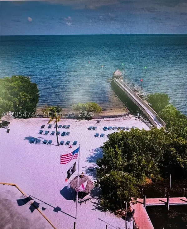 500 Burton Dr #1305, Key Largo, FL 33070