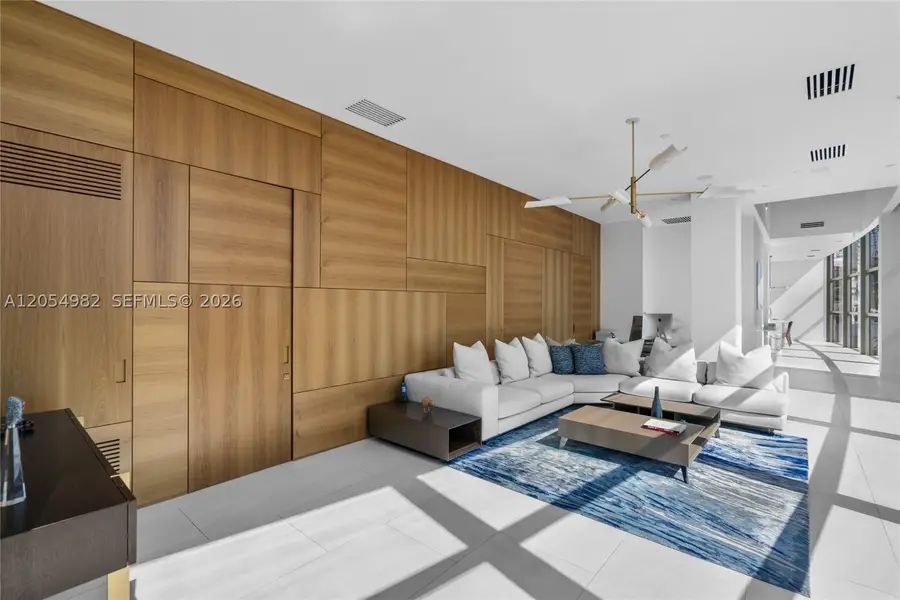 5875 Collins Ave #401, Miami Beach, FL 33140 - #3