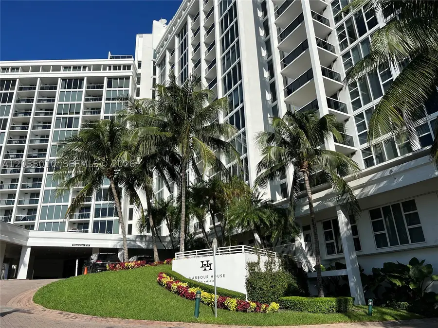 10275 Collins Ave #112, Bal Harbour, FL 33154 - #2