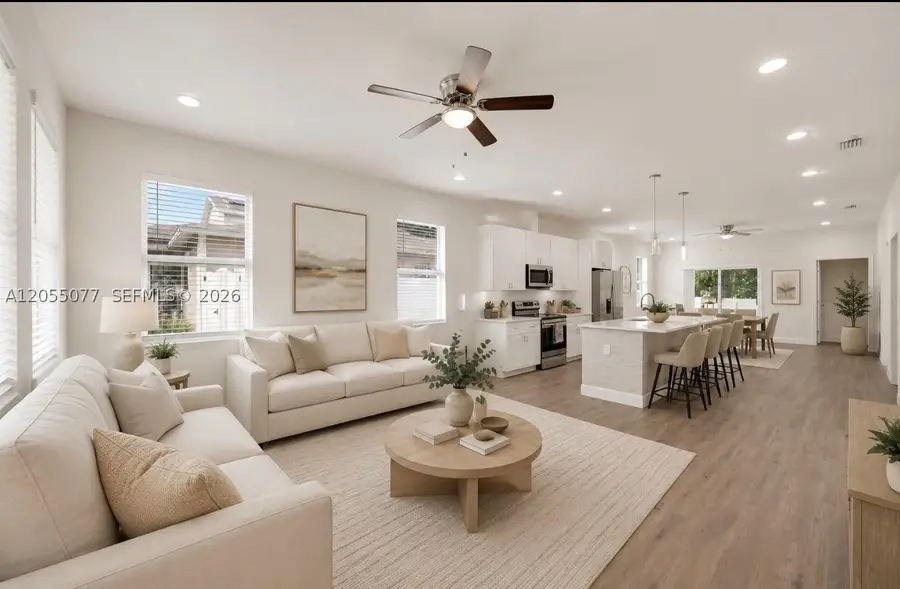 3706 Wiggins Leaf St, Tampa, FL 33619 - #2