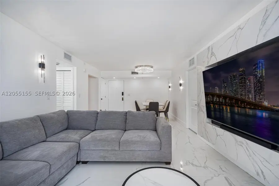 1623 Collins Ave #716, Miami Beach, FL 33139 - #3