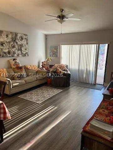 11699 NW 11th St, Pembroke Pines, FL 33026 - #1