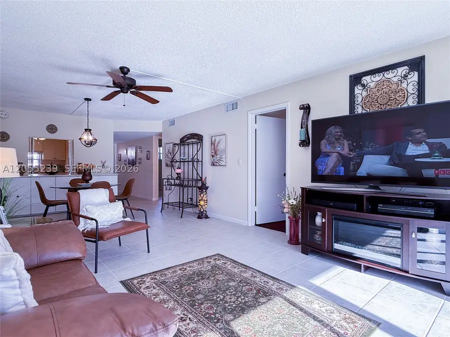 9420 S Hollybrook Lake Dr #108, Pembroke Pines, FL 33025 - #2